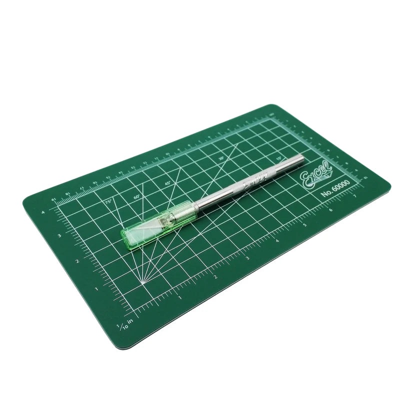Mini Precision Cutting Kit With K1 Knife & 5.5 X 9 Mat Carded
