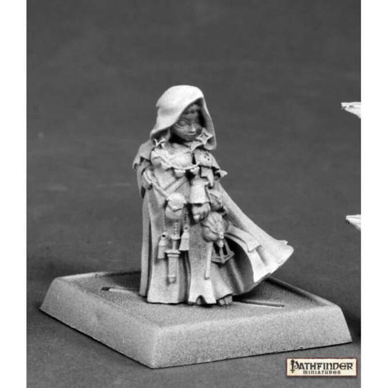Mini Reaper Metal 60178 Enora Iconic Arcanist (Halfling Female)