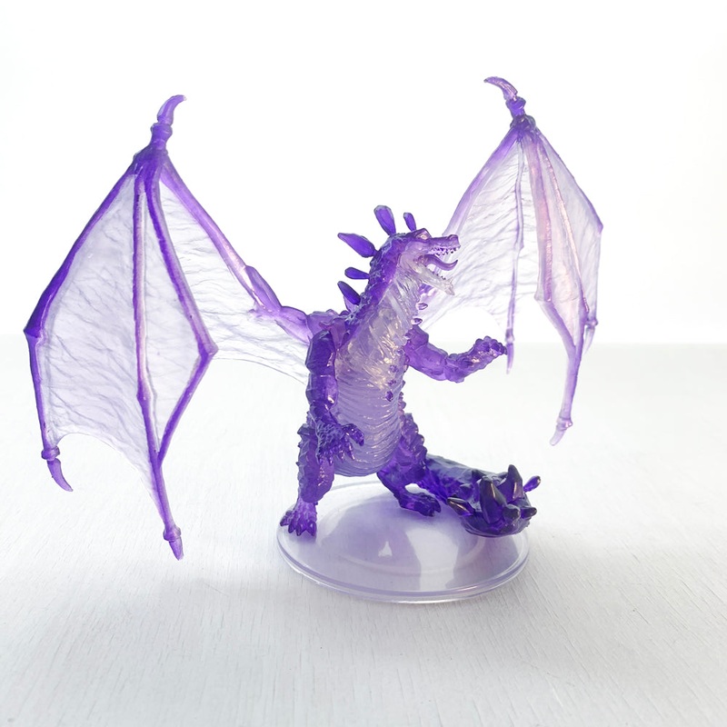 Mini – D&D Icons of the Realms Fizban’s Treasury of Dragons : Young Amethyst Dragon 42/46
